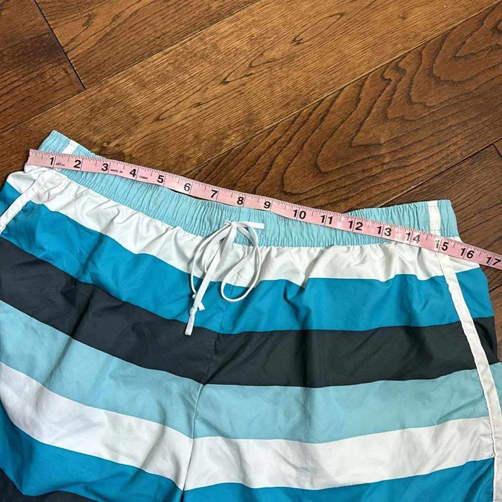 ATHLETA lined swim shorts size Large striped shorts elastic waist drawstring